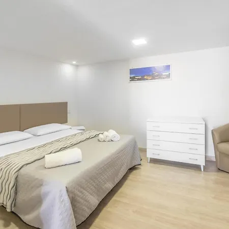 Dammuso Almendra Holiday home *