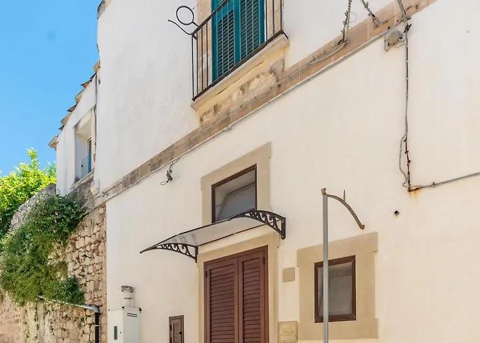 Dammuso Almendra * Шикли